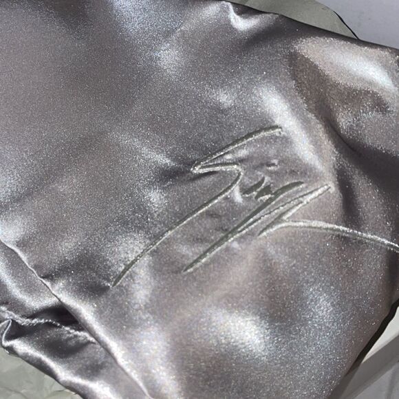 -14 NWT 850.00 Giuseppe Zanotti
Urchin sneakers  New in Box Size 38 - Picture 14 of 16